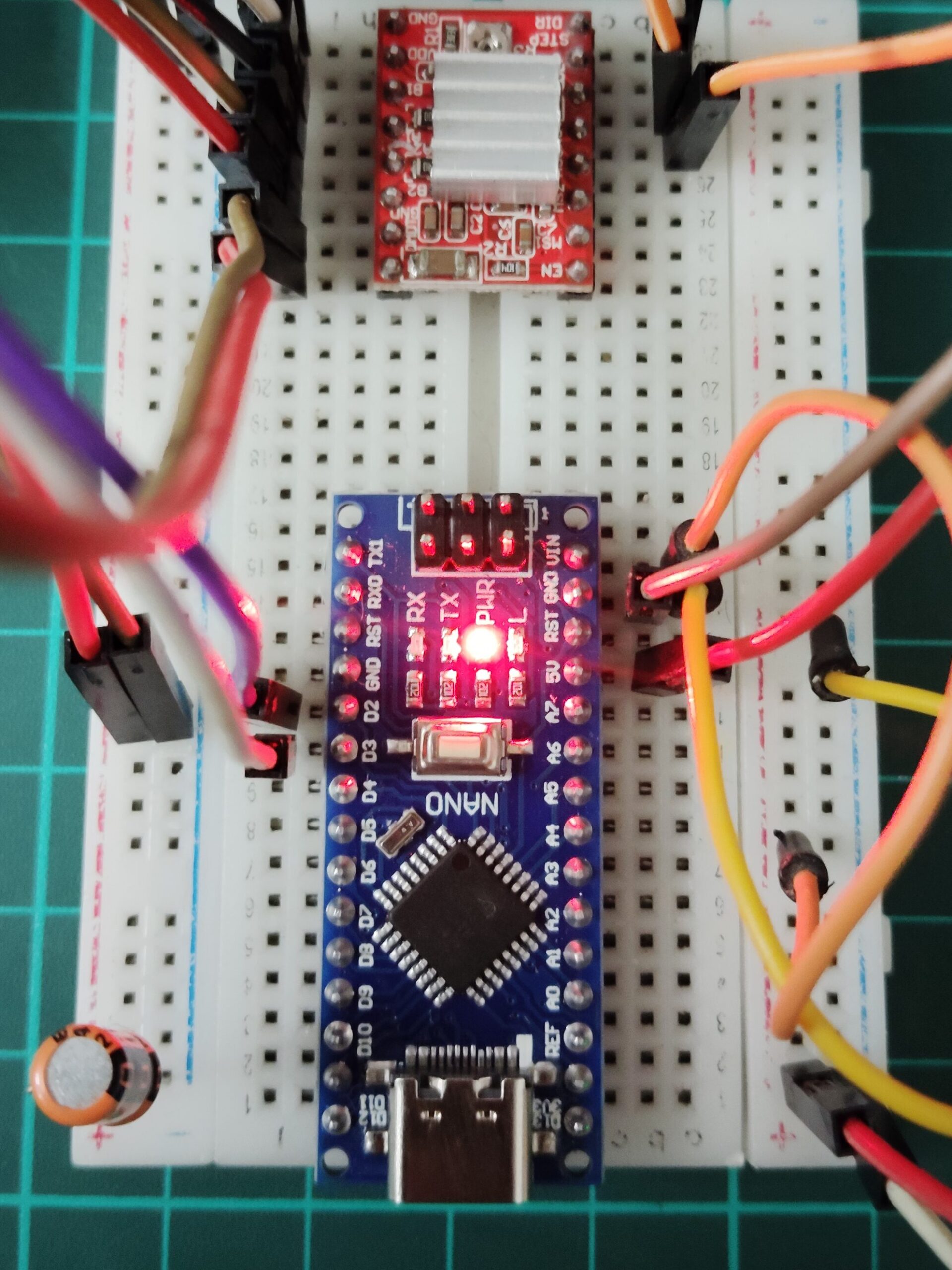 circuit connection of stepper motor with arduino nano close up